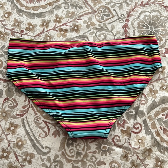 Bikini Bottom - Picture 2 of 4